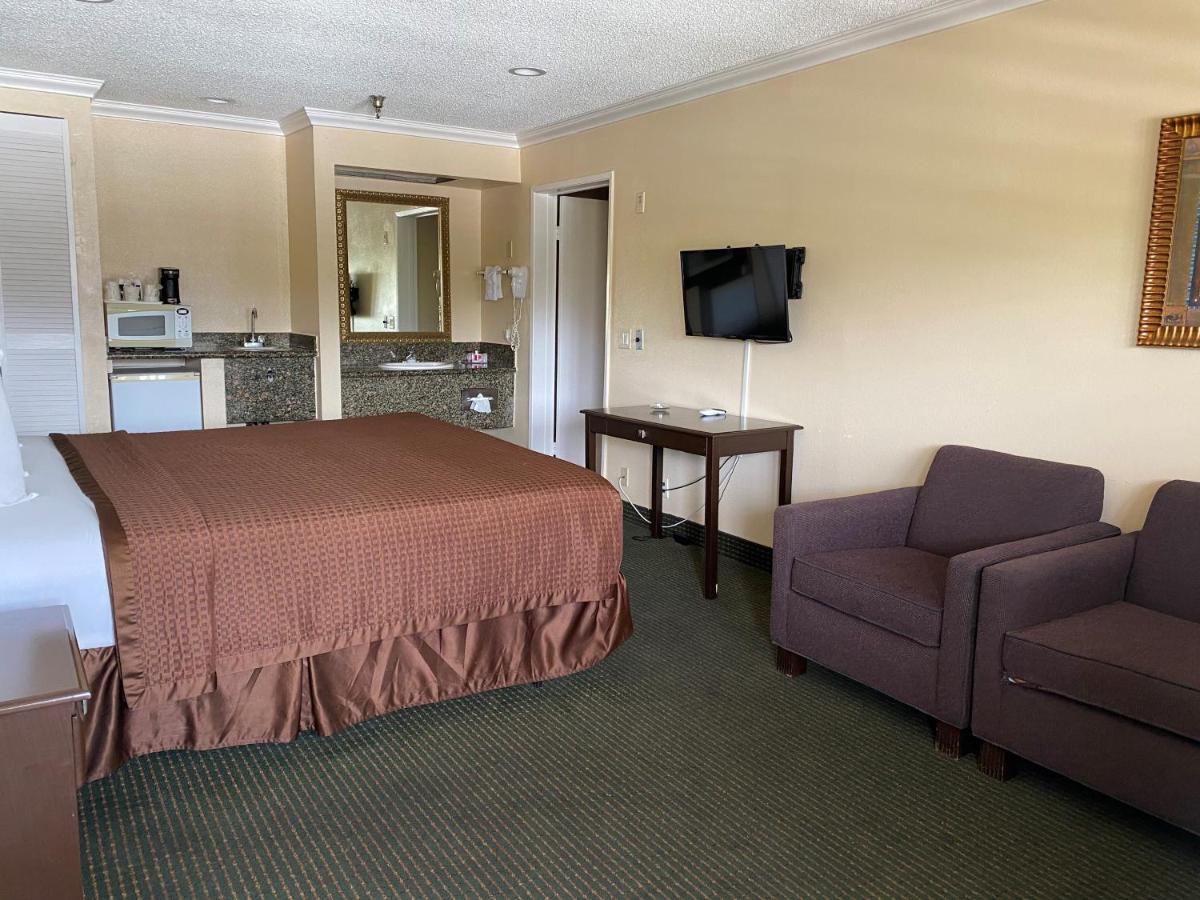 Travelodge By Wyndham Chatsworth Los Angeles Kültér fotó