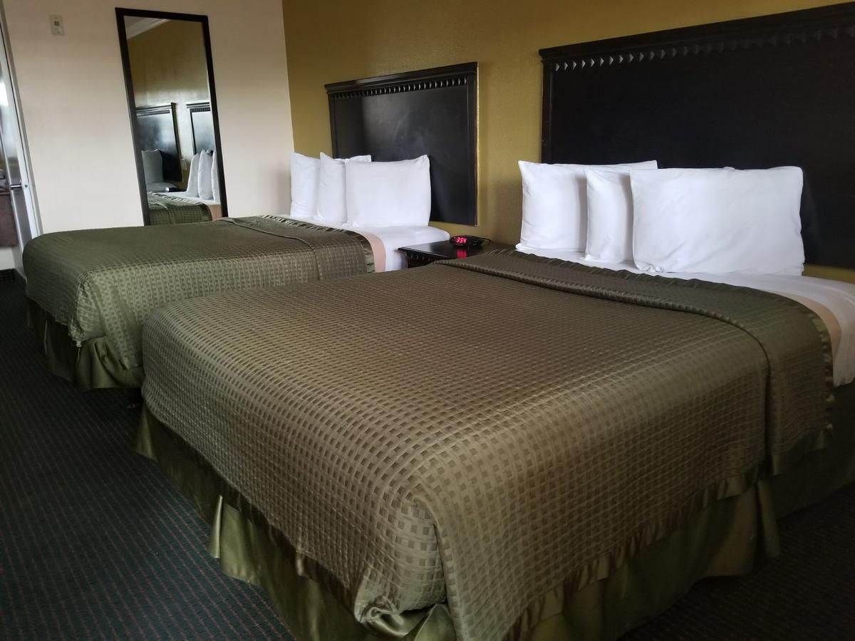 Travelodge By Wyndham Chatsworth Los Angeles Kültér fotó