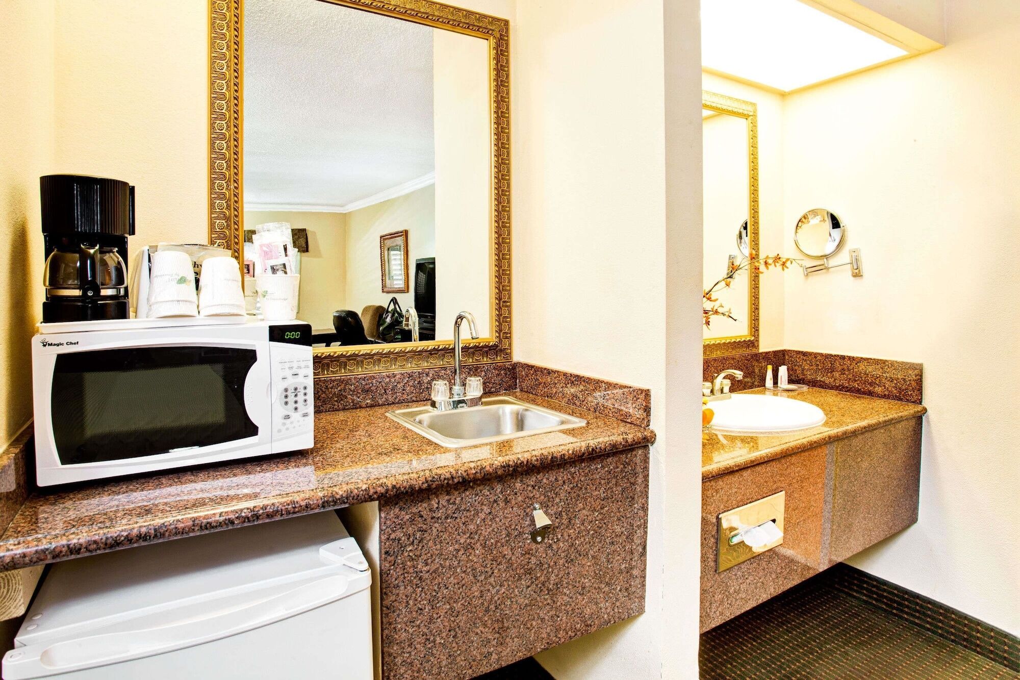 Travelodge By Wyndham Chatsworth Los Angeles Kültér fotó
